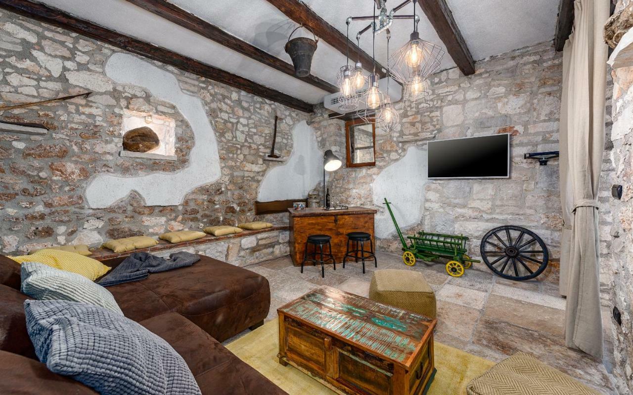 Casa Di Roccia Villa Marčana Kültér fotó